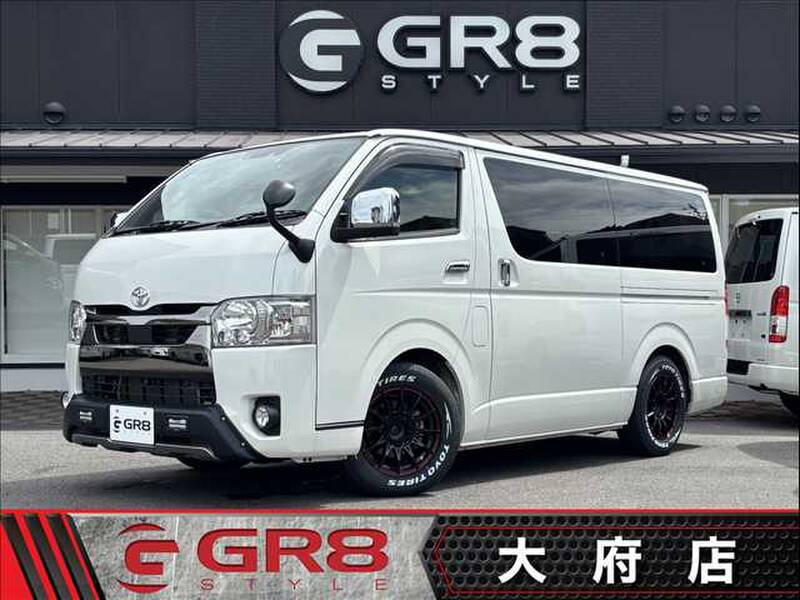 -HIACE VAN