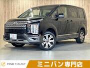 2019 MITSUBISHI DELICA D5