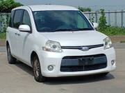2015 TOYOTA SIENTA