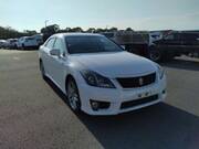 2011 TOYOTA CROWN