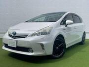 2011 TOYOTA PRIUS ALPHA S