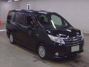 2015 TOYOTA NOAH