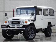 2003 TOYOTA LAND CRUISER