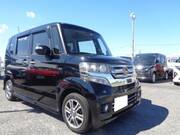2017 HONDA N-BOX CUSTOM