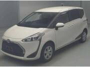 2022 TOYOTA SIENTA