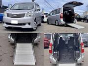 2013 TOYOTA NOAH