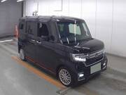 2022 HONDA N-BOX CUSTOM