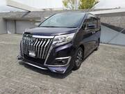 2018 TOYOTA ESQUIRE XI