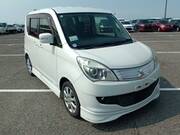 2013 MITSUBISHI DELICA D2