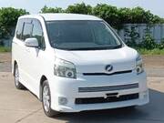2008 TOYOTA VOXY Z
