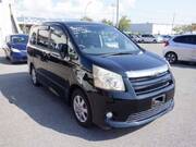 2008 TOYOTA NOAH SI