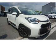 2024 TOYOTA SIENTA
