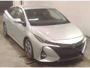 2020 TOYOTA PRIUS PHV