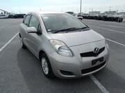 2010 TOYOTA VITZ
