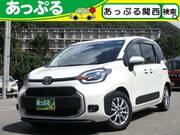 2023 TOYOTA SIENTA