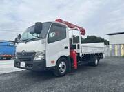 2017 TOYOTA DYNA