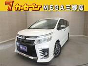 2016 TOYOTA VOXY