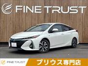 2017 TOYOTA PRIUS PHV