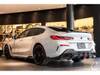 BMW 8 SERIES