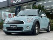 2012 BMW MINI COOPER
