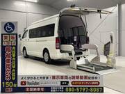 2010 TOYOTA HIACE COMMUTER