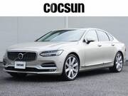 2017 VOLVO S90