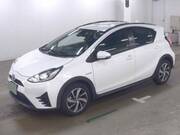 2018 TOYOTA AQUA CROSSOVER