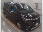 2018 TOYOTA VOXY