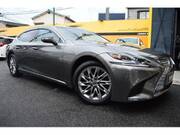 2017 LEXUS LS