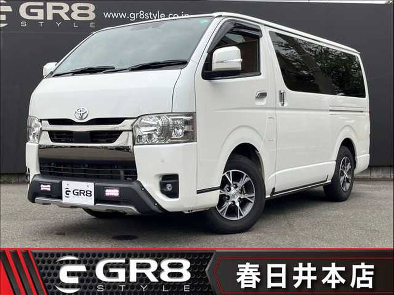 -HIACE VAN