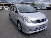 2005 TOYOTA ISIS PLATANA