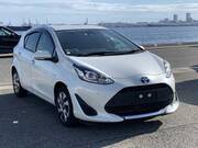 2020 TOYOTA AQUA S STYLE BLACK