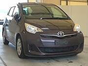 2012 TOYOTA RACTIS G