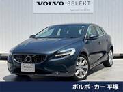 2016 VOLVO V40