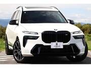 2023 BMW X7