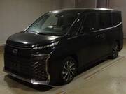2022 TOYOTA VOXY