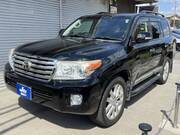 2013 TOYOTA LAND CRUISER