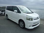 2009 TOYOTA VOXY Z