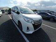 2016 TOYOTA NOAH SI