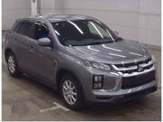 2022 MITSUBISHI RVR