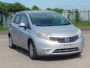 2013 NISSAN NOTE X