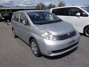 2005 TOYOTA ISIS