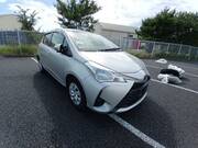2019 TOYOTA VITZ F