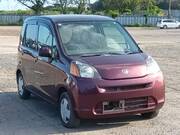 2010 HONDA LIFE G