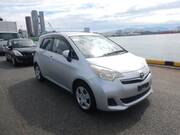 2011 TOYOTA RACTIS G