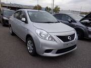 2013 NISSAN LATIO X