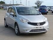 2015 NISSAN NOTE X