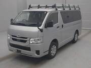 2021 TOYOTA HIACE VAN
