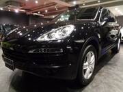 2012 PORSCHE CAYENNE