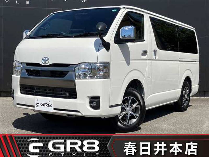 -HIACE VAN